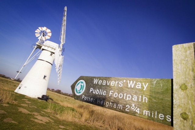  Uno de los lugares de interés que puede ver mientras anda en bicicleta por Norfolk 